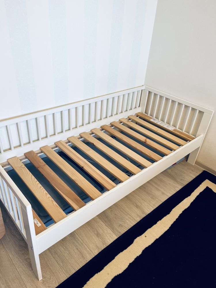Дитяче ліжко Ikea з матрасом 160х70 см