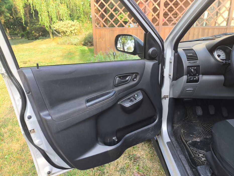 Suzuki ignis 2004 r 1.3 benzyna + gaz