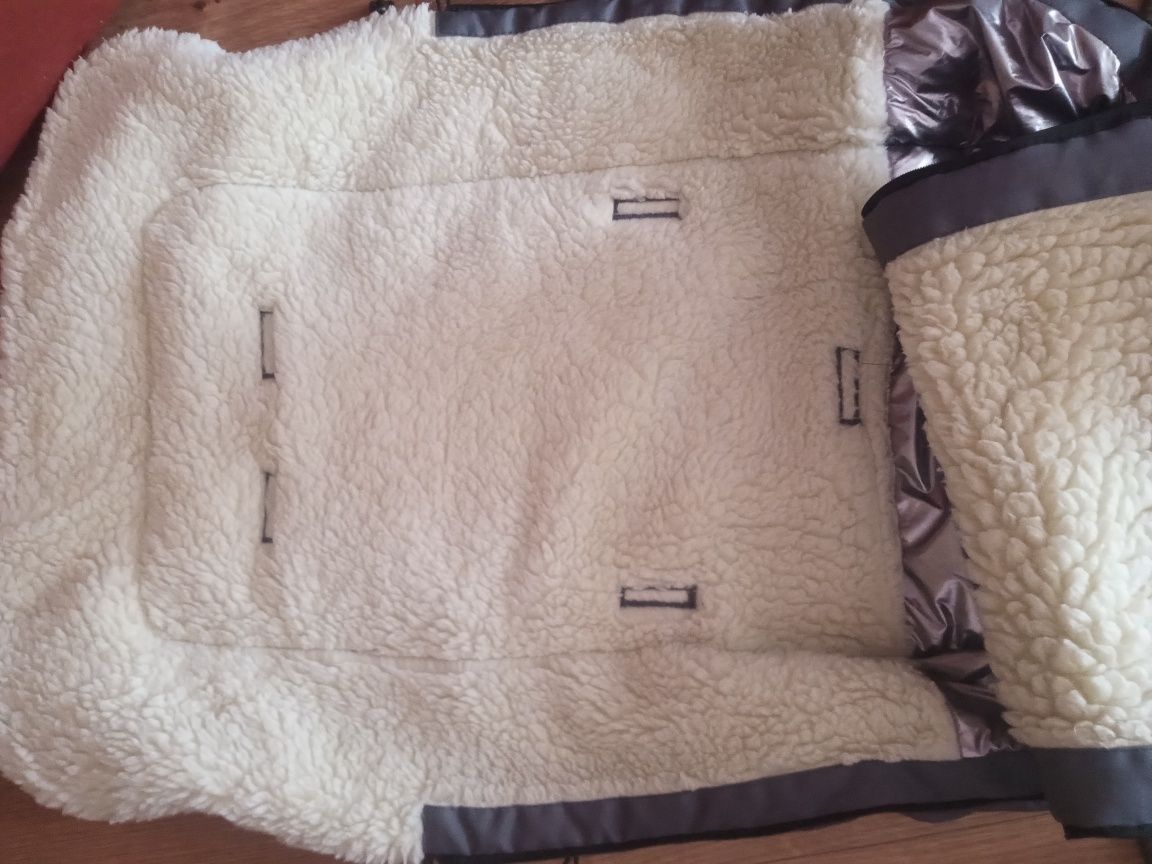 Конверт в коляску продам є ще рукавички на коляску