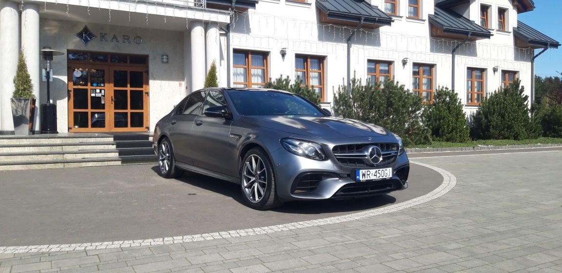 AUTO do ślubu Mercedes E 63 AMG