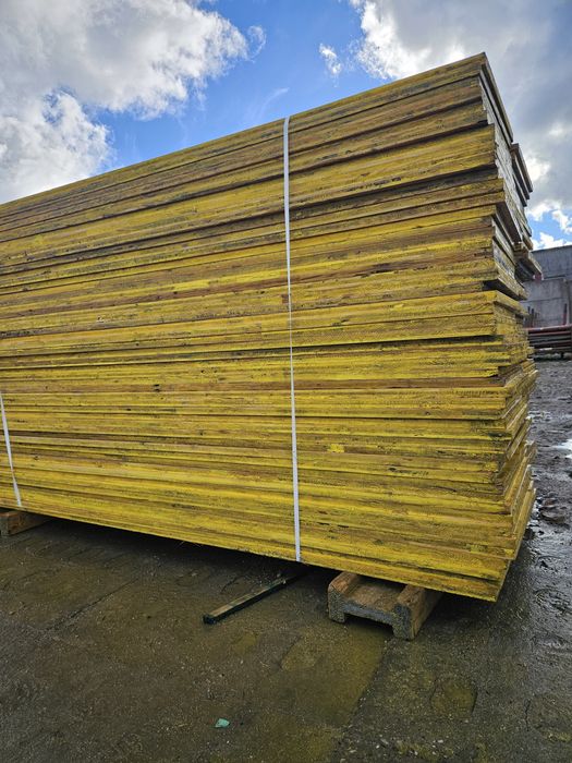 Płyta sklejka szalunkowa szantafle trójwarstwowa 50x200 grubość 21mm