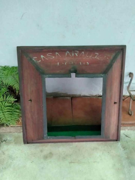 Espremedor / Relador de uvas