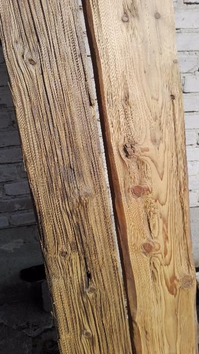 Stare belki ciosane stare deski ciosane ciete z bala stare drewno