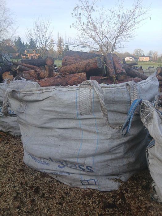 Drewno opałowe sosnowe