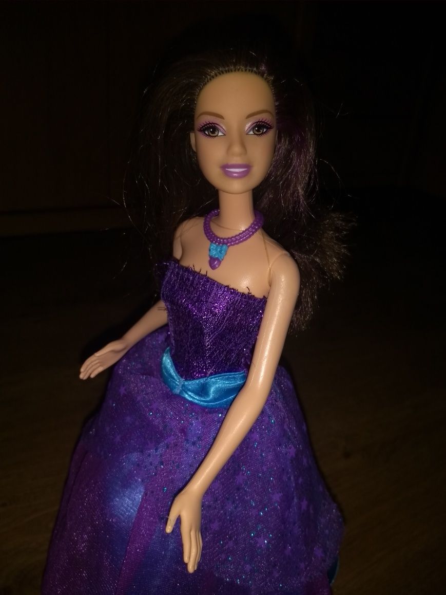 Oryginalna lalka Barbie z psem z Mattel, ruchome ręce, nogi i głowa.