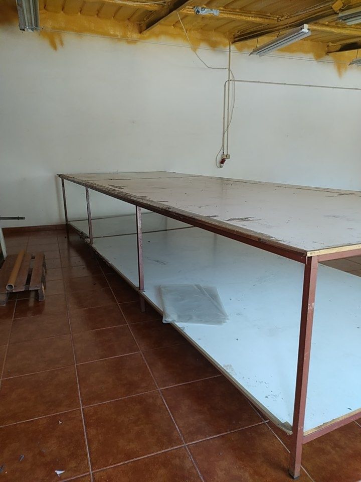 Mesa para confecção