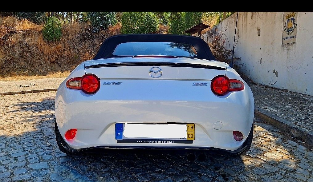 Mazda Mx-5 ND 1.5 skyactiv HS Navi - Nacional