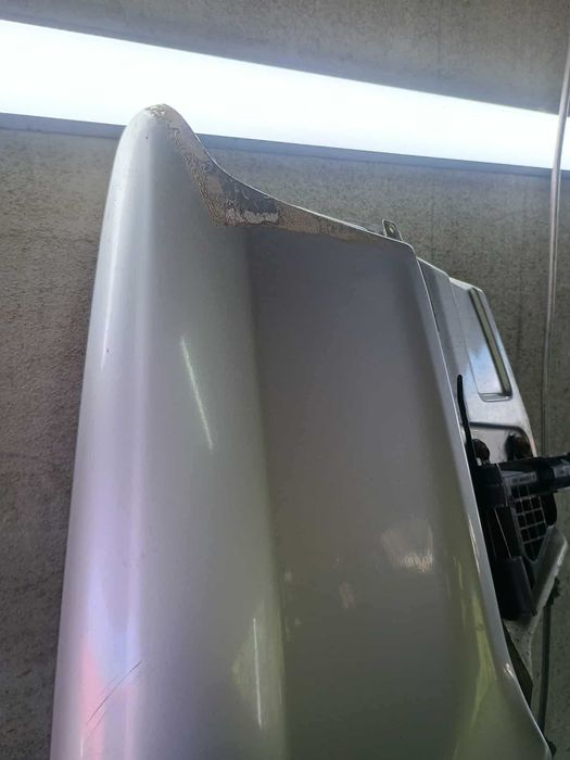 Błotnik Prawy Przód Prawy Przedni Audi 80 B4