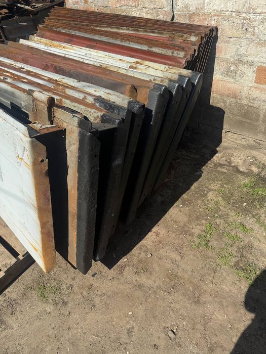 Гараж разобранный