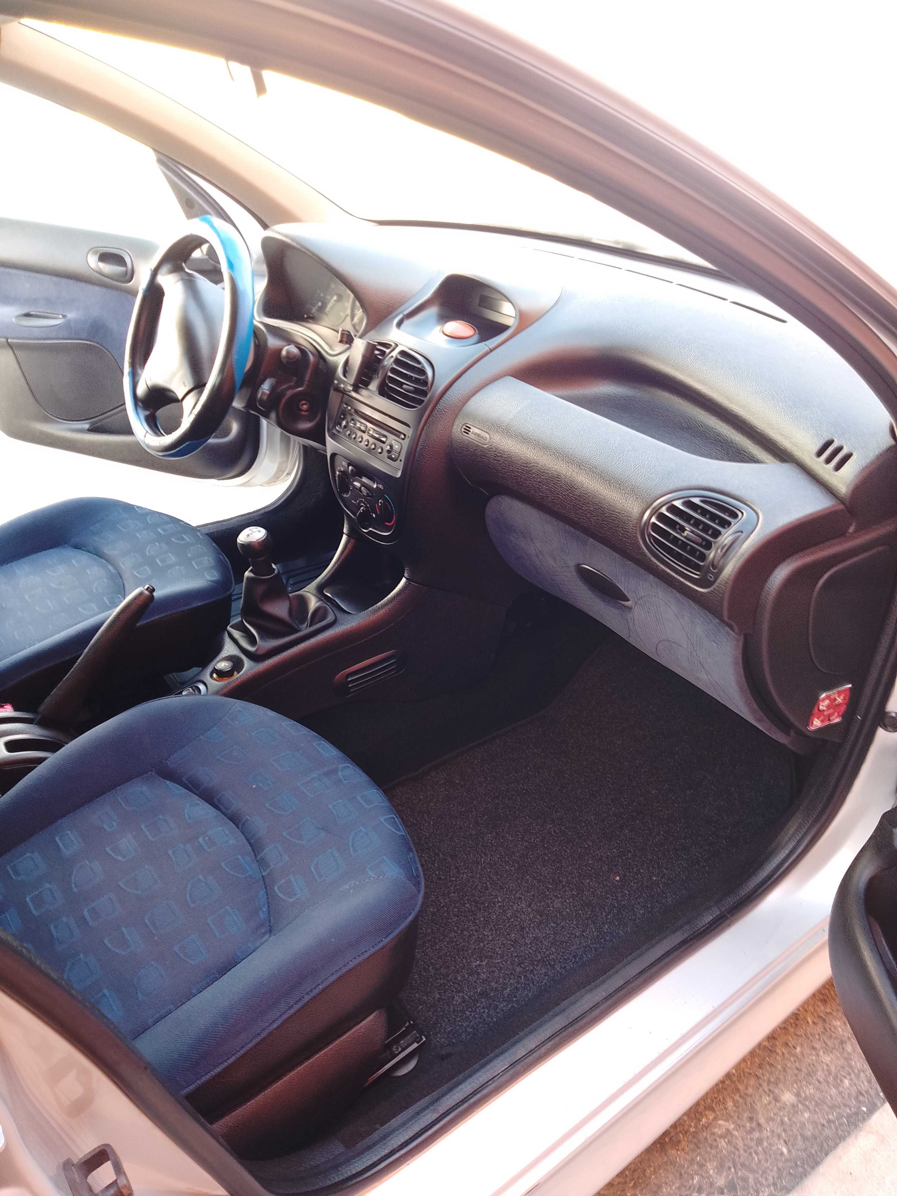 Óptimo negócio citadino ou 1 carro