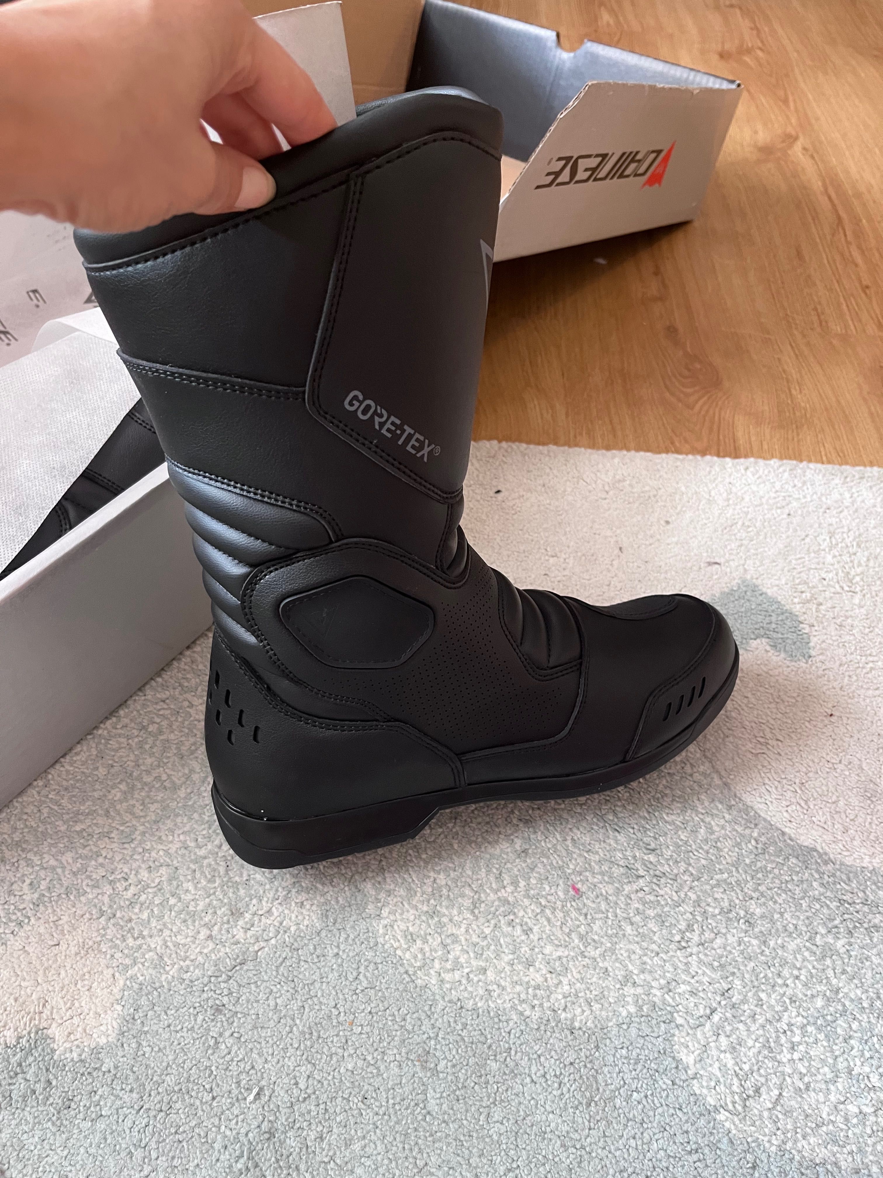 Buty motocyklowe Dainese Freeland Gore-Tex