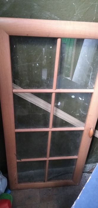 Дверца на шкаф со стеклом