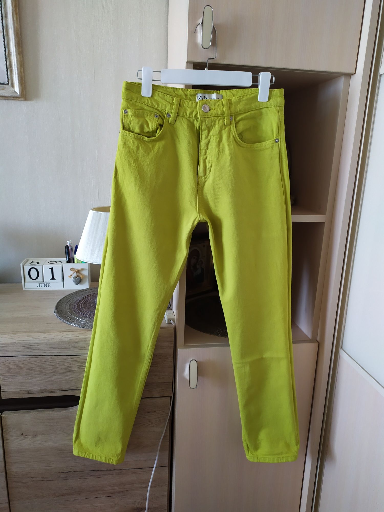 Джинсы Zara.Размер 36