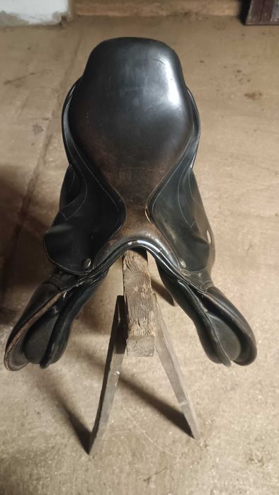 Sprzedam siodło Pessoa Paris 17 cali wymienne łęki