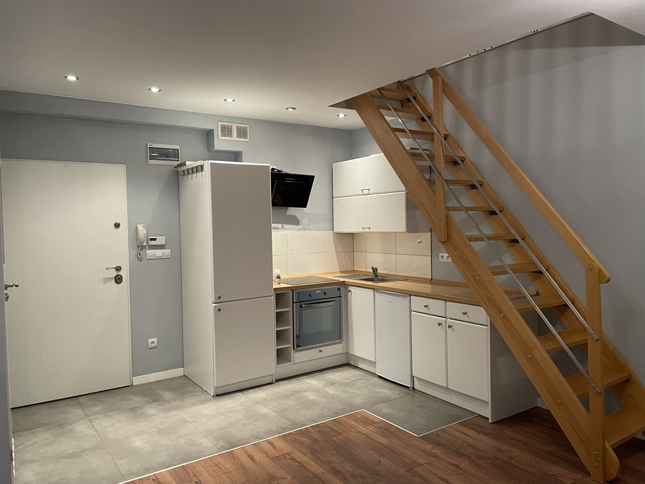 2 poziomowe dla singla lub pary, dostępne od już