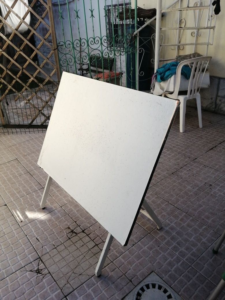 Mesa de trabalho