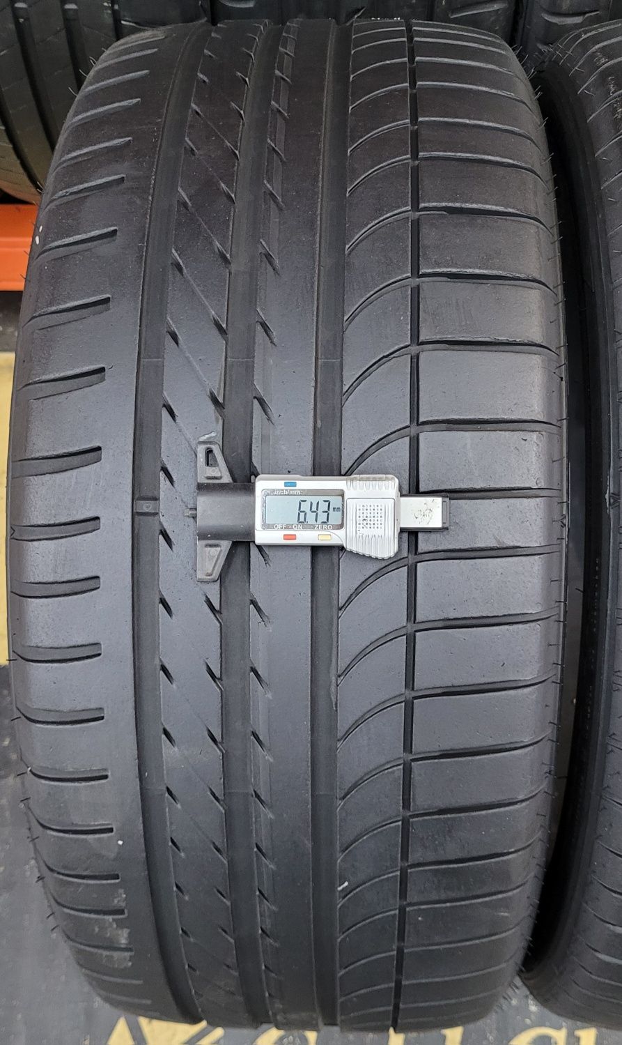 Opona 255 40 R 19 100Y Goodyear Eagle F1 Asymmetric 3