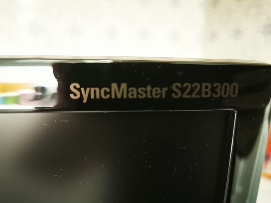 Monitor LED Samsung 22"