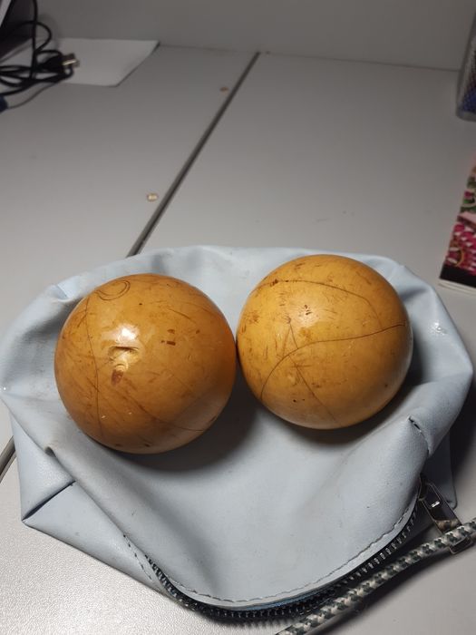 Шар більярдний ,