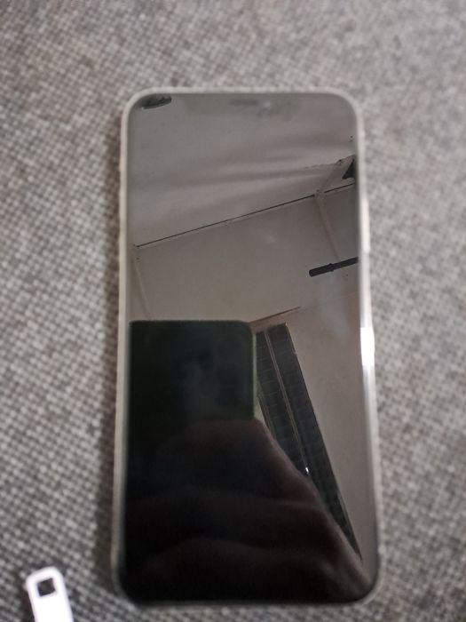 Iphone x na 64g używany