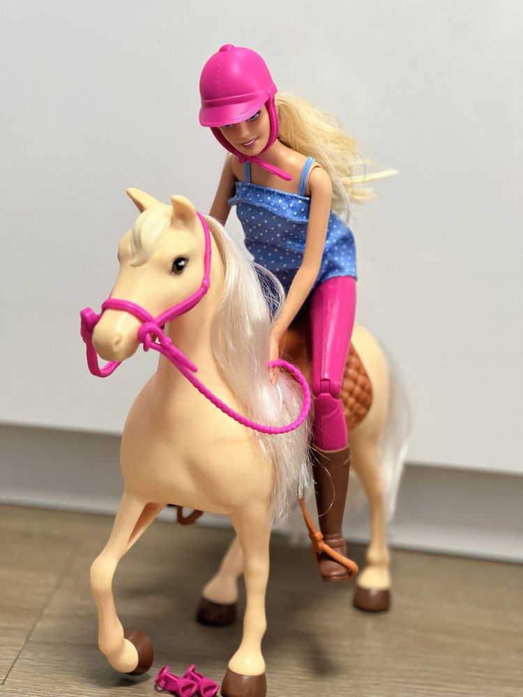 Barbie z koniem