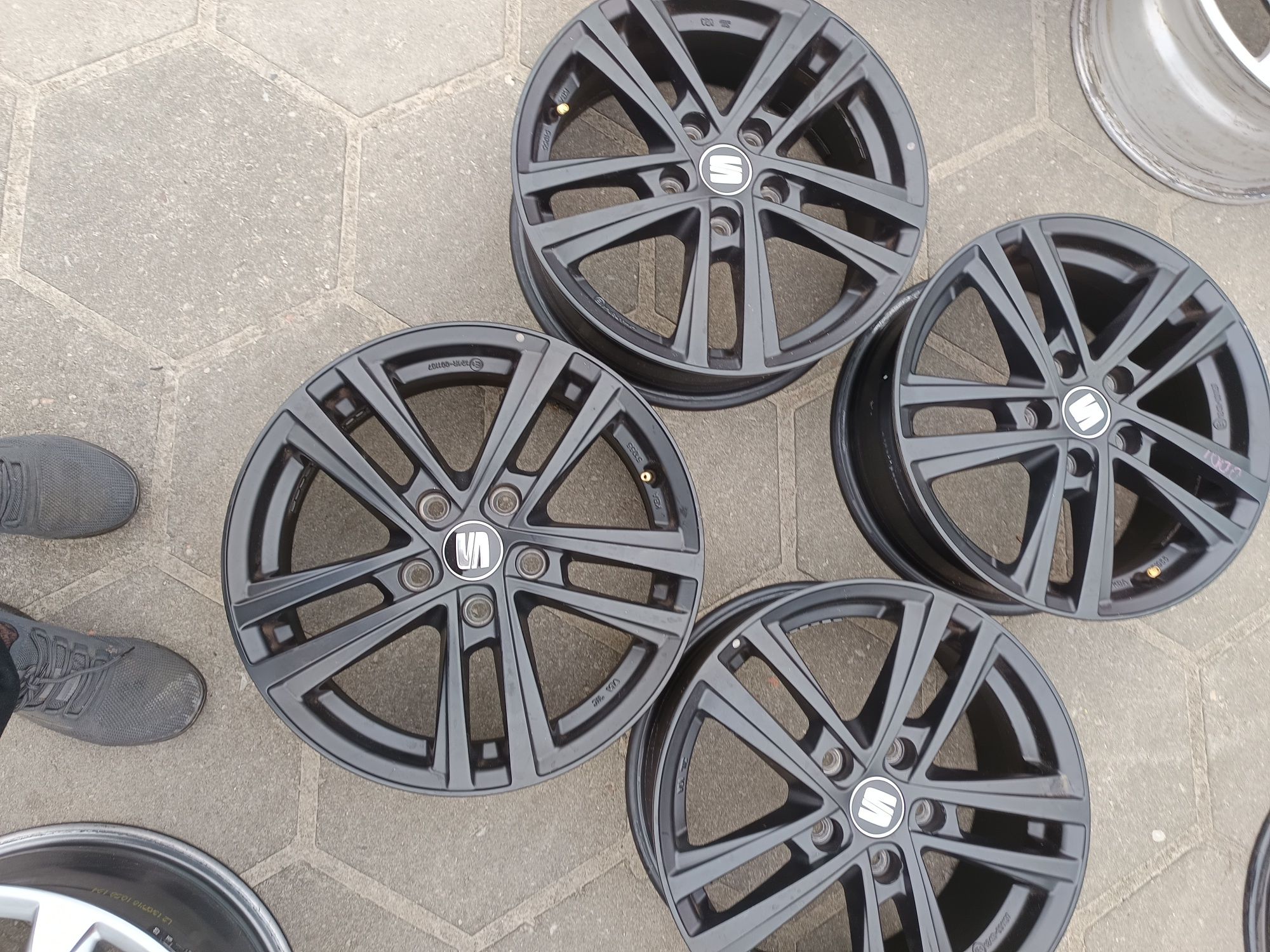 Felgi 5 x 100 f16 oryginał seat jak nowe