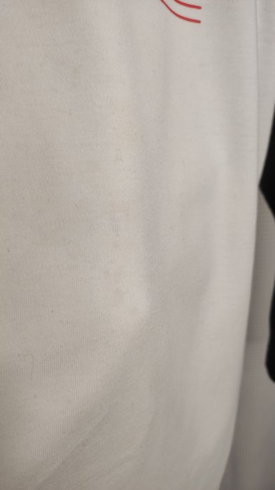 MLrozmiar152 Biała chłopięca koszulka rozmiar 152/158 cm