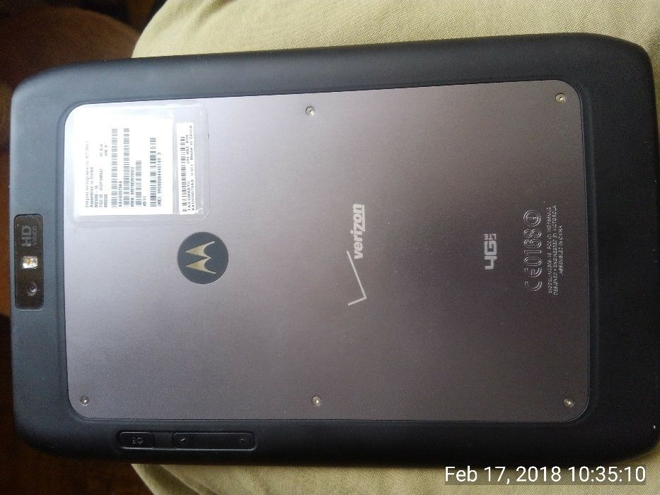 Motorola Droid XYBoard 8.2 MZ609 16GB Black + Чехол