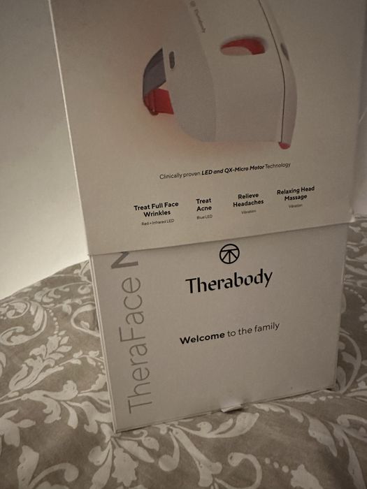 Maska LED Therabody TheraFace Mask
