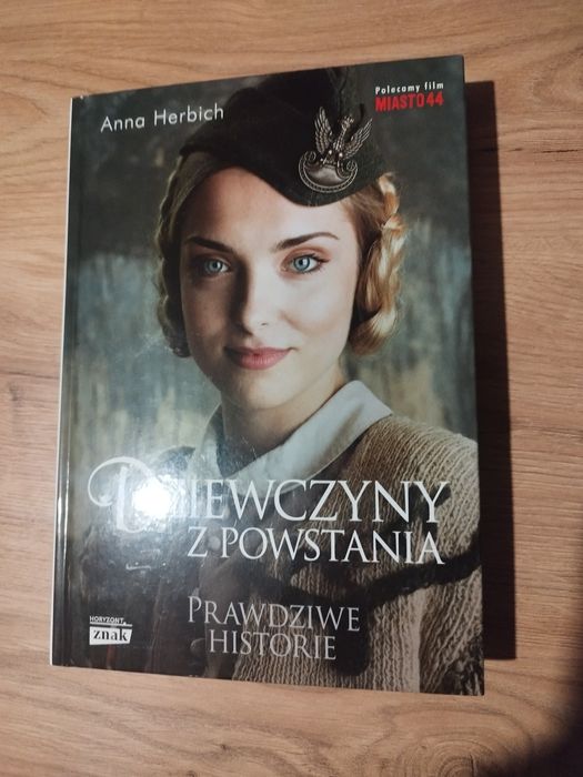 Książka Dziewczyny z Powstania - Anna Herbich twarda oprawa