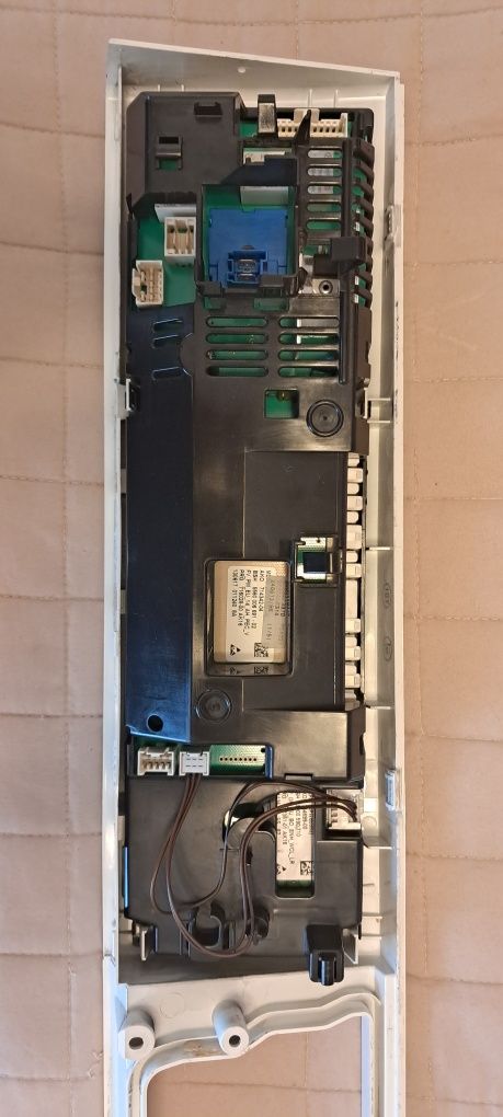 Nowy programator do pralki Bosch z panelem sterującym WLX 2048KPL