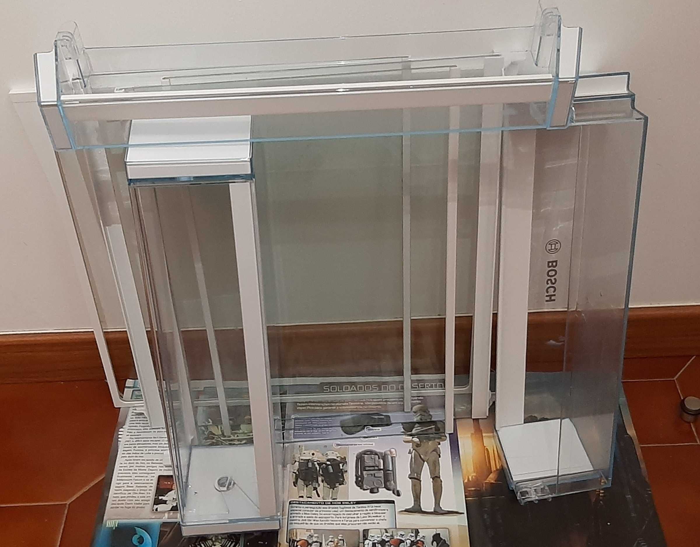 Frigorífico combinado Bosch acessórios de interior