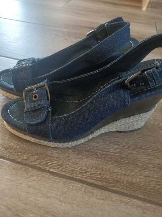 Buty espadryle sandały na koturnie jeansowe Reserved 39