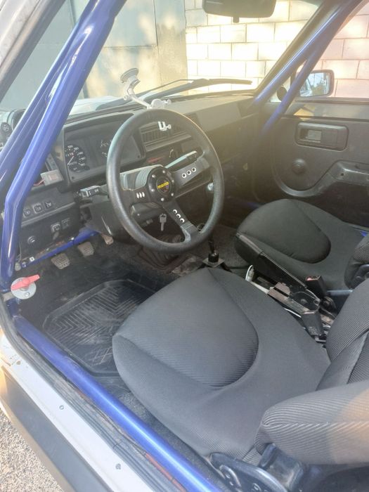 Продам подготовлиную машину для спорта Заз 1102