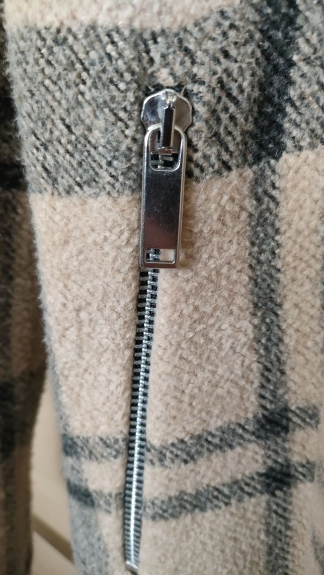 Stradivarius płaszcz damski w kratkę M