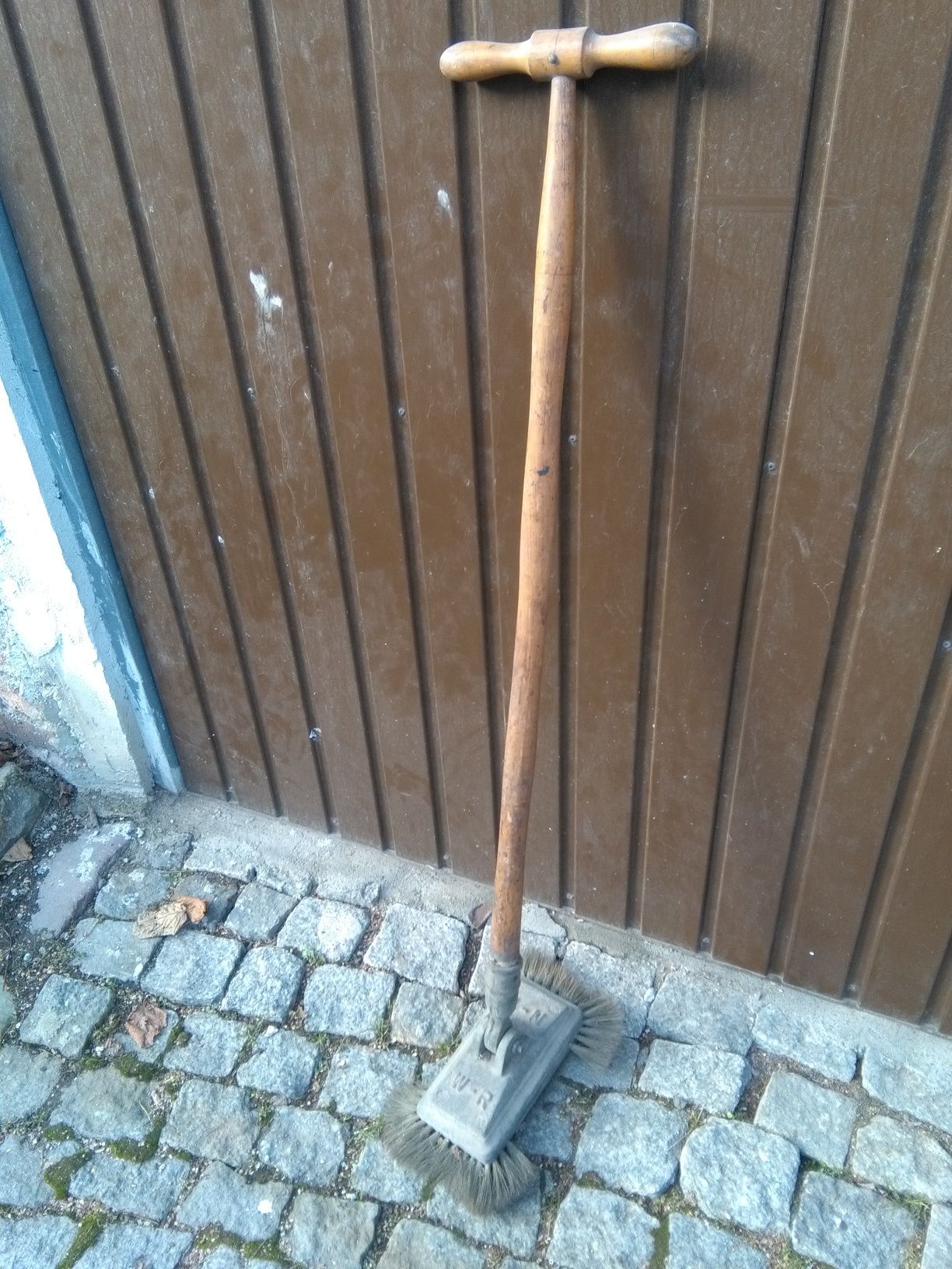 Froterka ręczna solidna