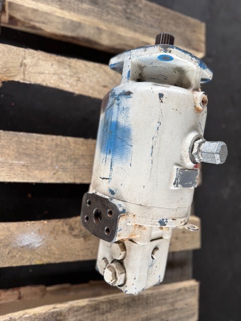 EATON silnik hydrauliczny do betonomieszarki