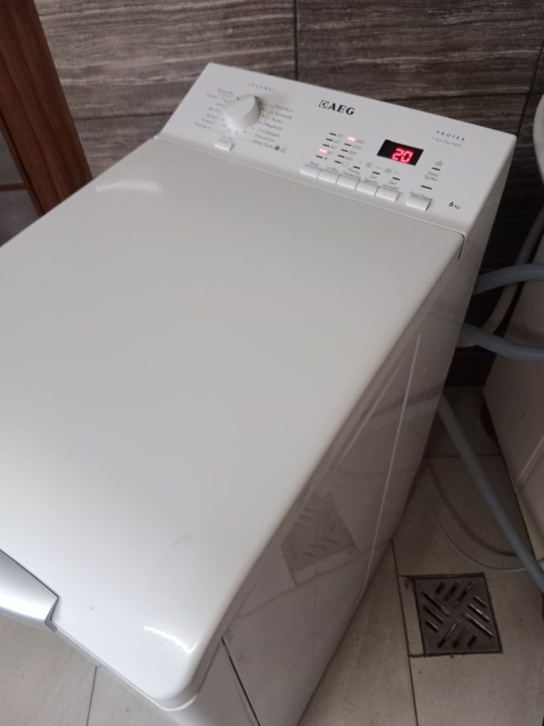 Pralka AEG 40 cm