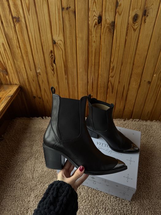 Жіночі козаки Vitto Rossi