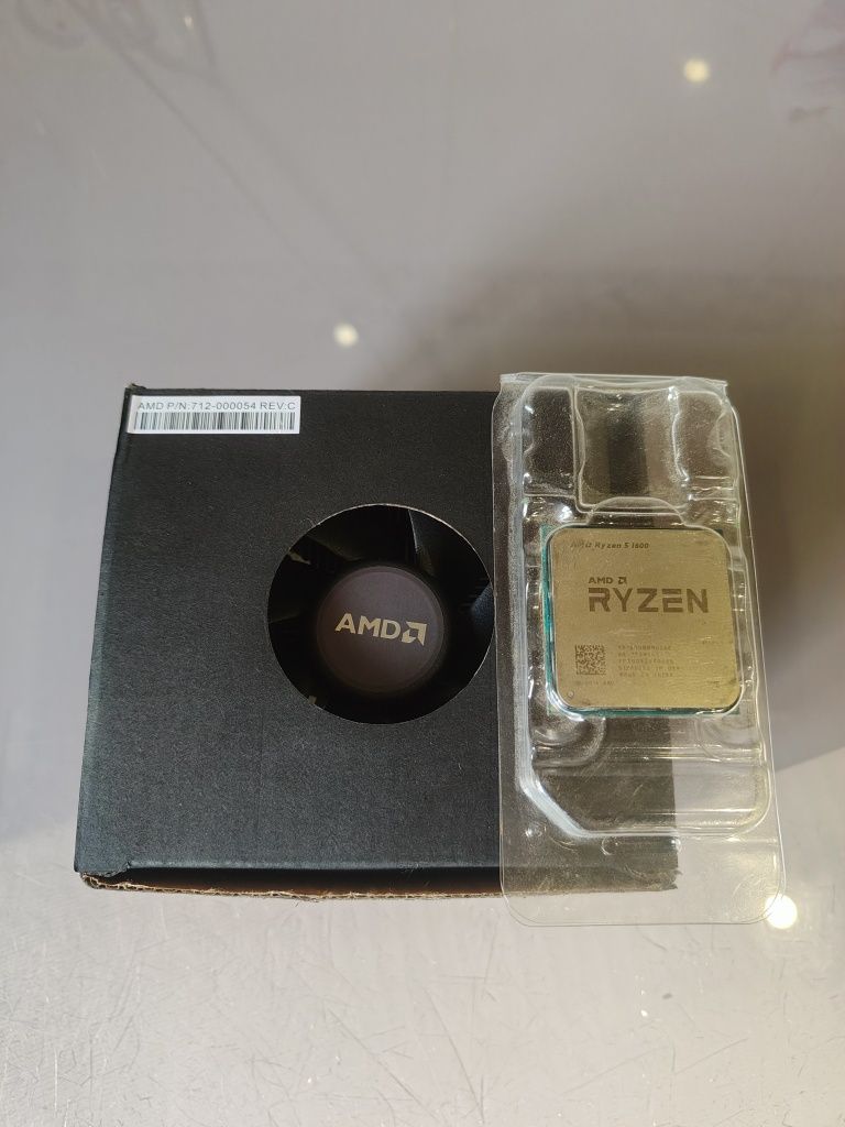 AMD Ryzen 5 1600