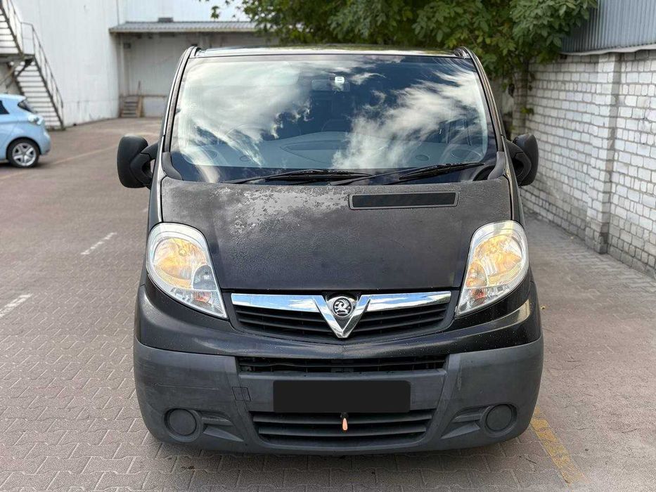 Розборка Опель Виваро 2 пасажир 2.0 разборка Opel Vivaro шрот Euro 5