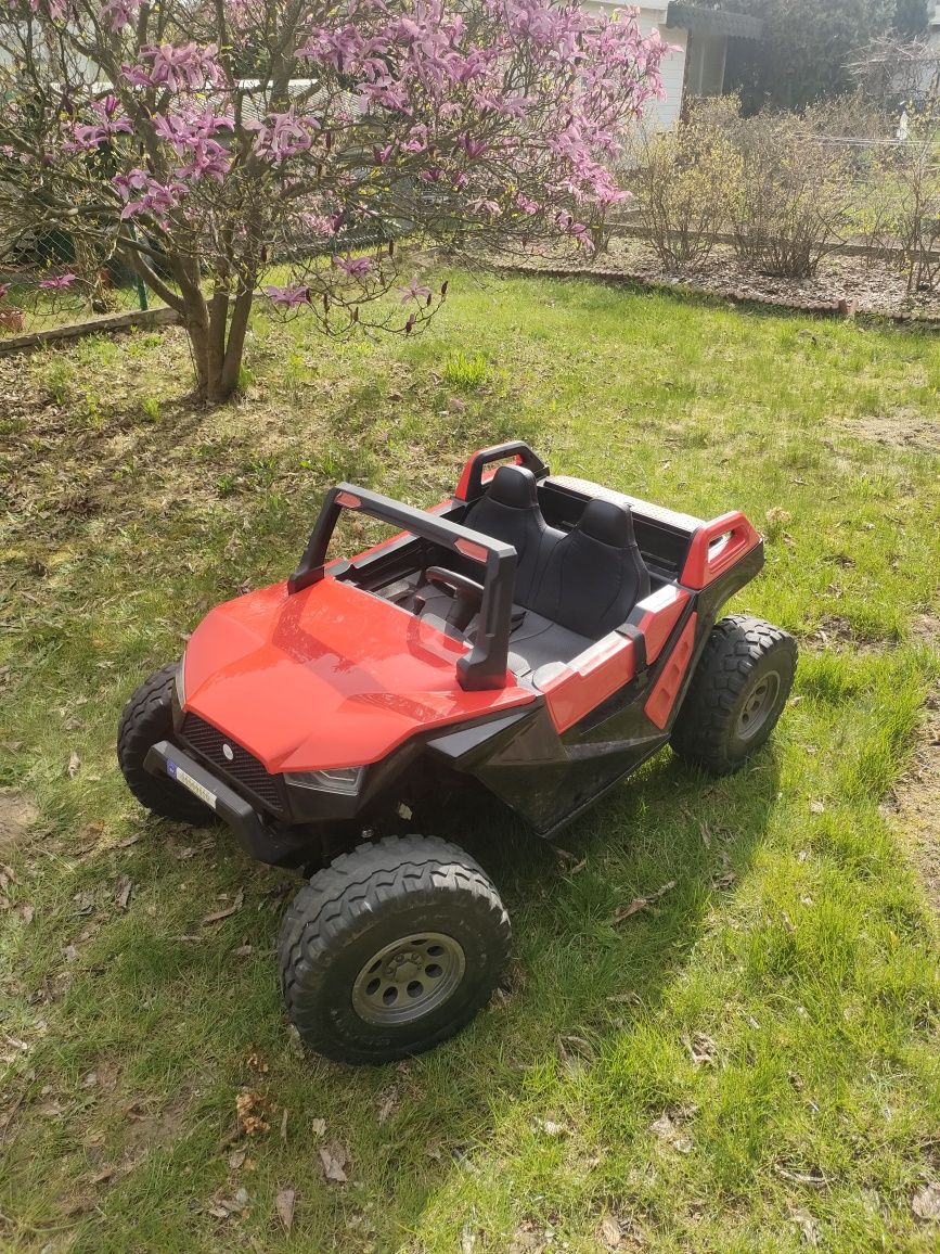 Autko elektryczne 4x4