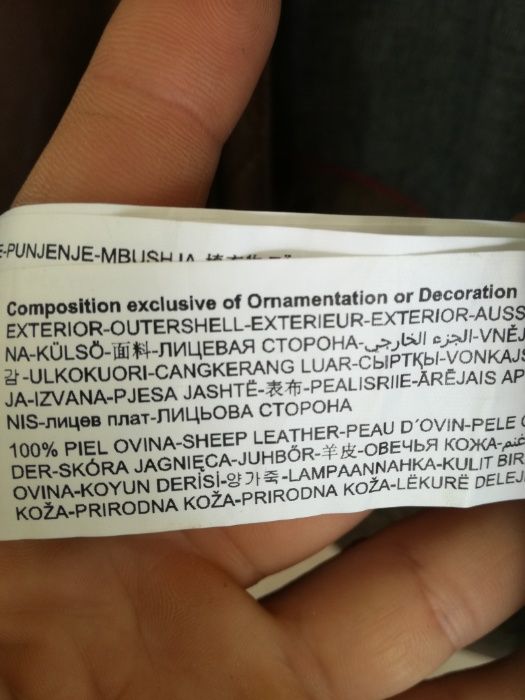 NOVO PREÇO Caso em pele Cortefiel tamanho M