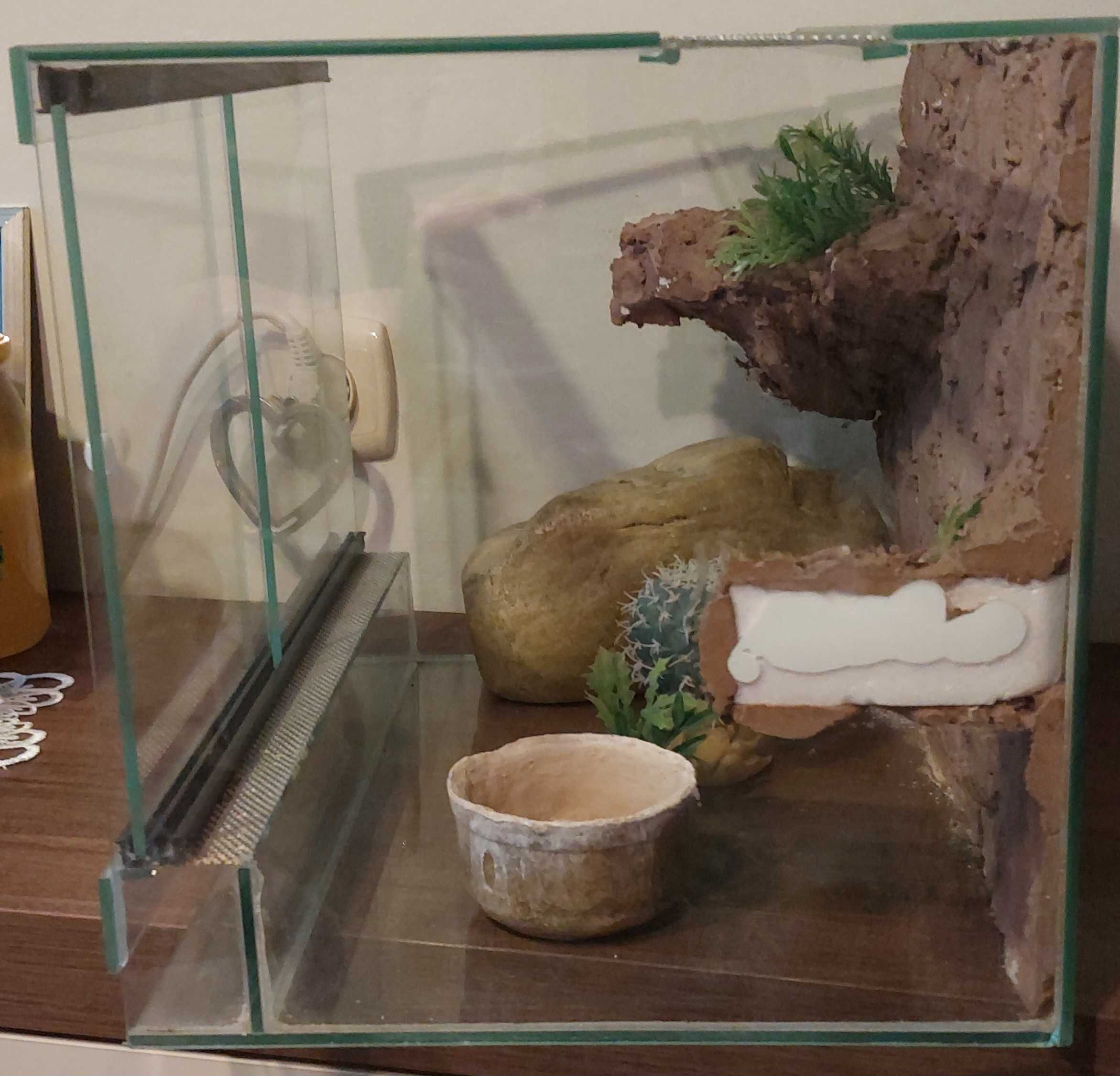 Sprzedam terarium, odbiór wyłącznie osobisty.
