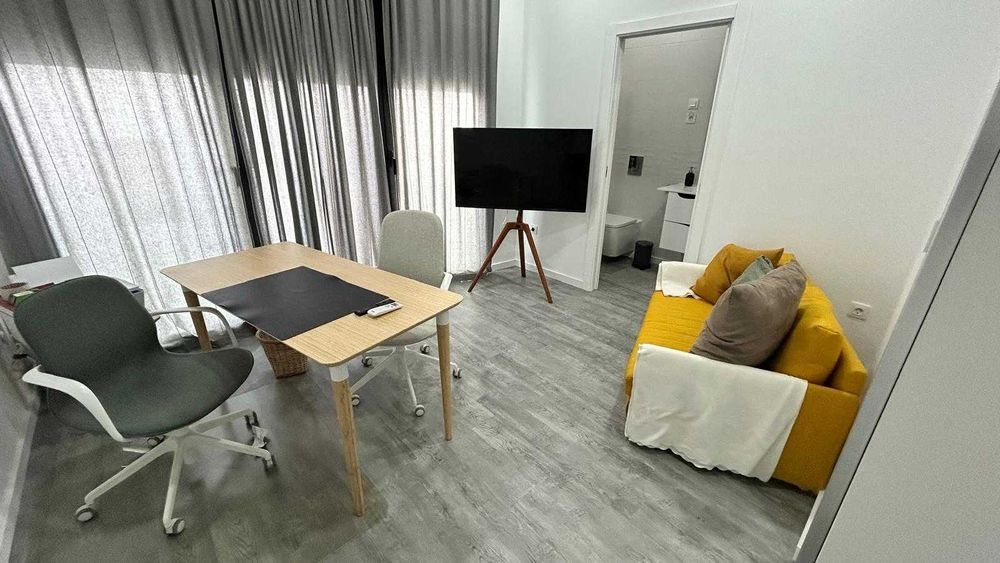 Moradia T2 com 3 Casas de Banho em Arraiolos/Sem Licença de Habitação