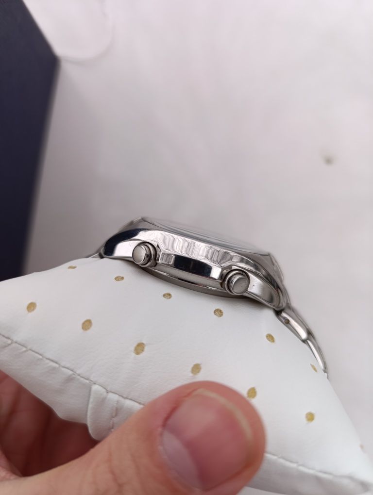 Casio Edifice Era 100