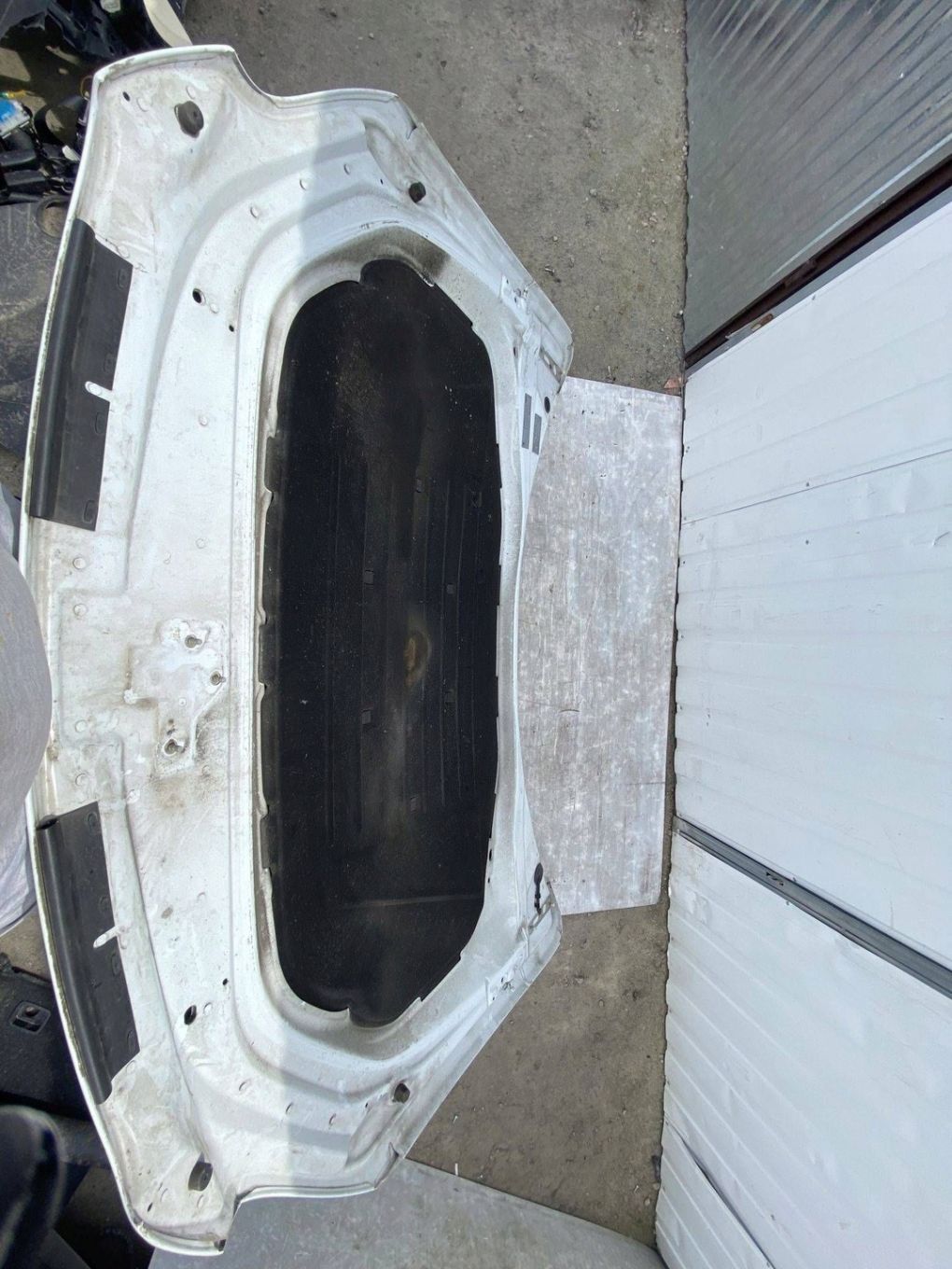 AUDI Q7 I 4L MASKA POKRYWA SILNIKA 4L0010515A