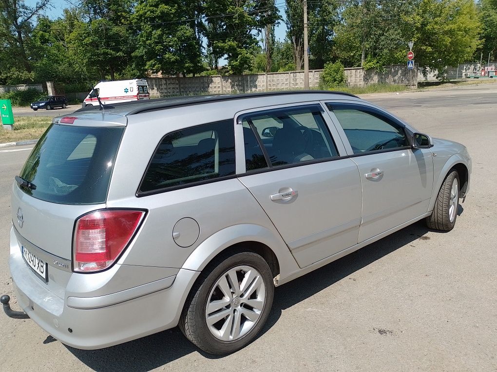 Opel Astra H 2007 год , 1.9 CDTI