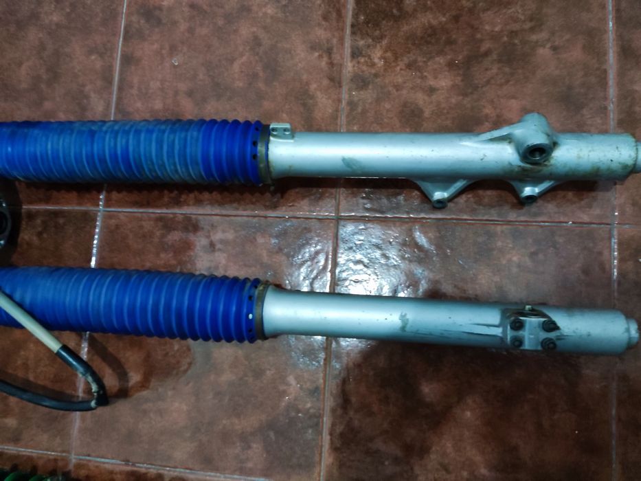 Suspensão e amortecedor Kawasaki KLX 250 94