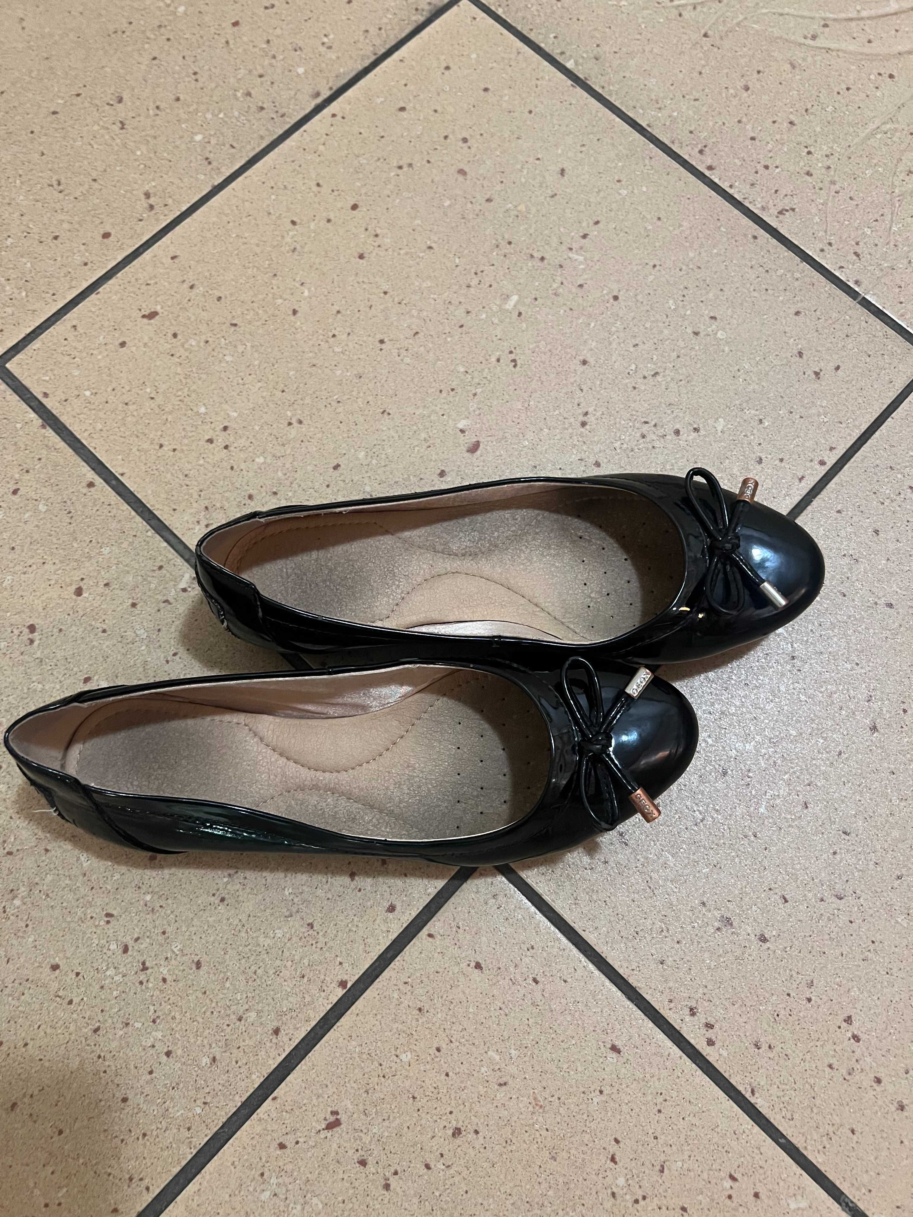 Buty skórzane Geox